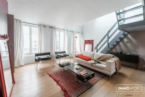 Picture of listing #326944049. Appartment for sale in Paris