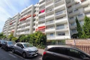 Picture of listing #326944740. Appartment for sale in Paris