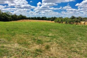 Picture of listing #326963316. Land for sale in Thiviers