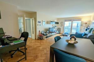 Picture of listing #326980141. Appartment for sale in Saint-Maurice