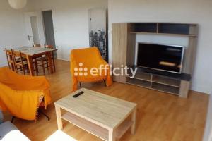 Picture of listing #326980175. Appartment for sale in Saint-Brieuc