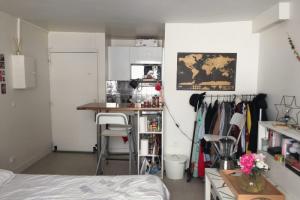 Picture of listing #326982768. Appartment for sale in Paris