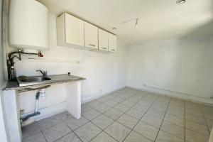 Thumbnail of property #327022316. Click for details