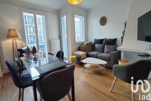 Picture of listing #327026464. Appartment for sale in Royan