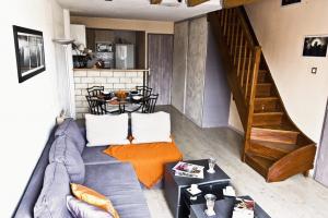 Picture of listing #327041092. Appartment for sale in Pégomas