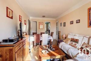 Picture of listing #327053495. Appartment for sale in Marseille