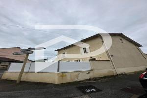 Picture of listing #327053816. Building for sale in Roanne