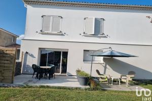 Picture of listing #327053872. House for sale in Royan