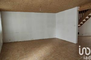 Thumbnail of property #327082946. Click for details