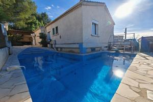 Picture of listing #327093552. Appartment for sale in Toulon
