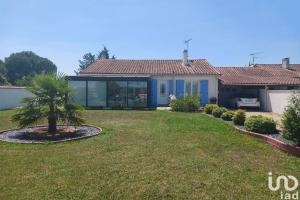 Picture of listing #327127618. House for sale in Cherves-Richemont