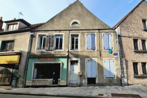 Picture of listing #327134079. Building for sale in Clamecy