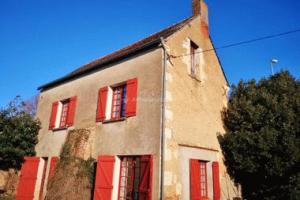 Picture of listing #327162039. House for sale in La Chartre-sur-le-Loir