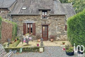 Picture of listing #327179547. House for sale in Les Fougerêts