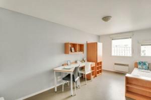 Picture of listing #327196833. Appartment for sale in Aubervilliers