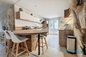 Picture of listing #327198167. Appartment for sale in Lyon