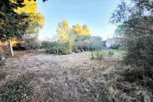 Thumbnail of property #327207174. Click for details