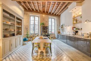 Picture of listing #327209101. Appartment for sale in Avignon