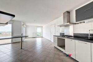 Picture of listing #327220673. Appartment for sale in Nîmes