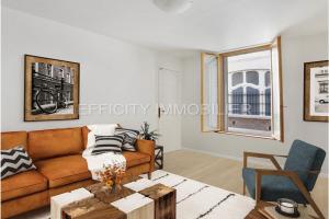 Picture of listing #327234726. Appartment for sale in Paris