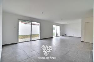 Picture of listing #327247413. Appartment for sale in Pont-Saint-Martin