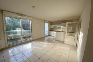 Thumbnail of property #327248987. Click for details