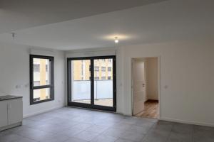 Picture of listing #327254201. Appartment for sale in Villeurbanne
