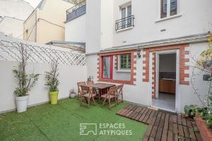 Picture of listing #327258216. Appartment for sale in Les Lilas
