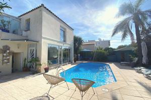 Picture of listing #327274735. House for sale in Juan-les-Pins