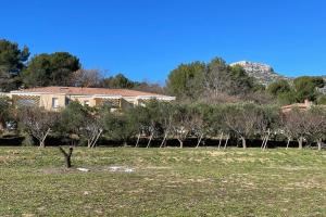 Picture of listing #327296154. Appartment for sale in Aubagne