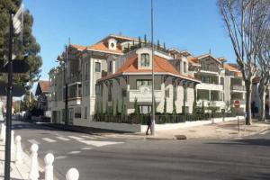Picture of listing #327302897. Appartment for sale in Arcachon