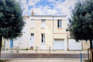Picture of listing #327327880. House for sale in Les Sables-d'Olonne