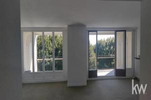 Thumbnail of property #327333815. Click for details