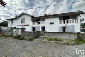 Picture of listing #327335651. Building for sale in Pau