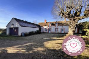 Picture of listing #327348890. House for sale in Saint-Père-sur-Loire