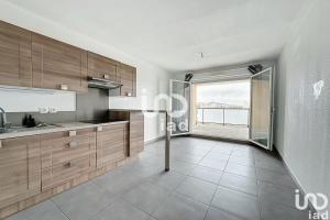 Picture of listing #327376322. Appartment for sale in Marseille