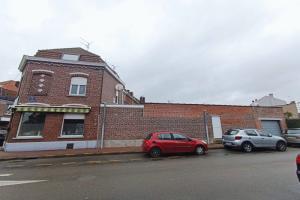 Picture of listing #327400327. Building for sale in Tourcoing