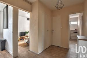 Picture of listing #327402827. Appartment for sale in Limoges