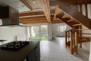 Picture of listing #327403332. Appartment for sale in Vannes