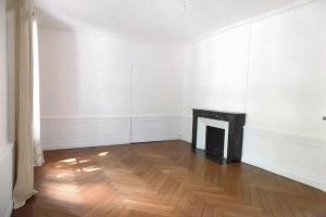Picture of listing #327420943. Appartment for sale in Nantes