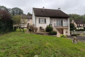 Picture of listing #327433091. House for sale in Noyant-et-Aconin
