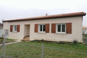 Picture of listing #327439435. Appartment for sale in Saint-Yrieix-sur-Charente