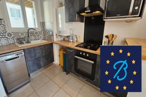 Picture of listing #327446902. Appartment for sale in Royan