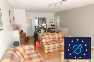Picture of listing #327446930. Appartment for sale in Royan