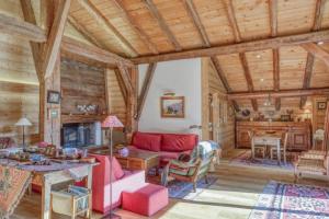 Picture of listing #327447152. Appartment for sale in Megève