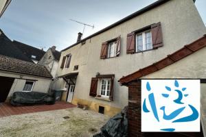 Picture of listing #327447591. House for sale in Saint-Julien-du-Sault