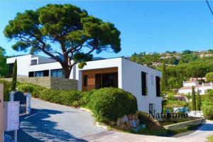 Picture of listing #327452367. House for sale in Cavalaire-sur-Mer