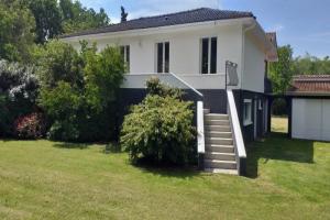 Picture of listing #327454230. House for sale in Saint-Vivien-de-Médoc