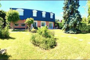 Picture of listing #327457275. House for sale in Dammartin-en-Goële
