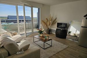Picture of listing #327457534. Appartment for sale in Carpiquet